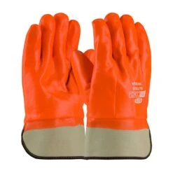 PIP 58-7305 Procoat Insulated And Waterproof PVC Dipped Glove Smooth Finish Safety Cuff